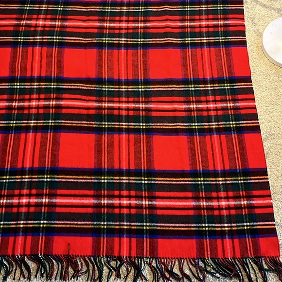 Johnston Home Reversible 100% Lambswool Blanket / Throw New w/Tags - Picture 5 of 13